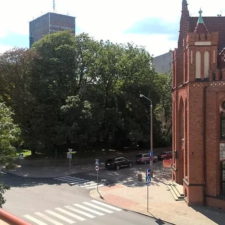 Rest & See Downtown דירה